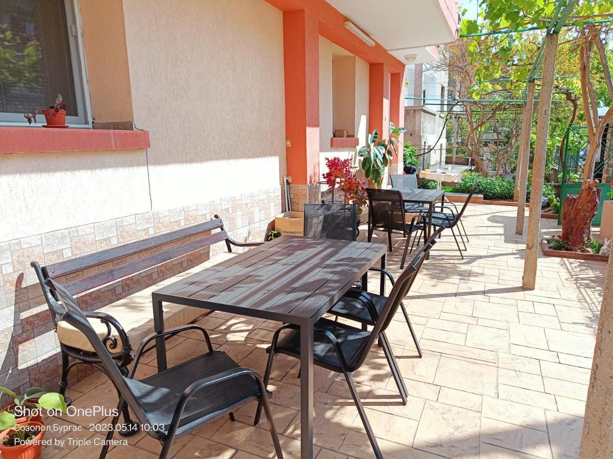 Moni 85 Family House Hotell Sozopol Eksteriør bilde