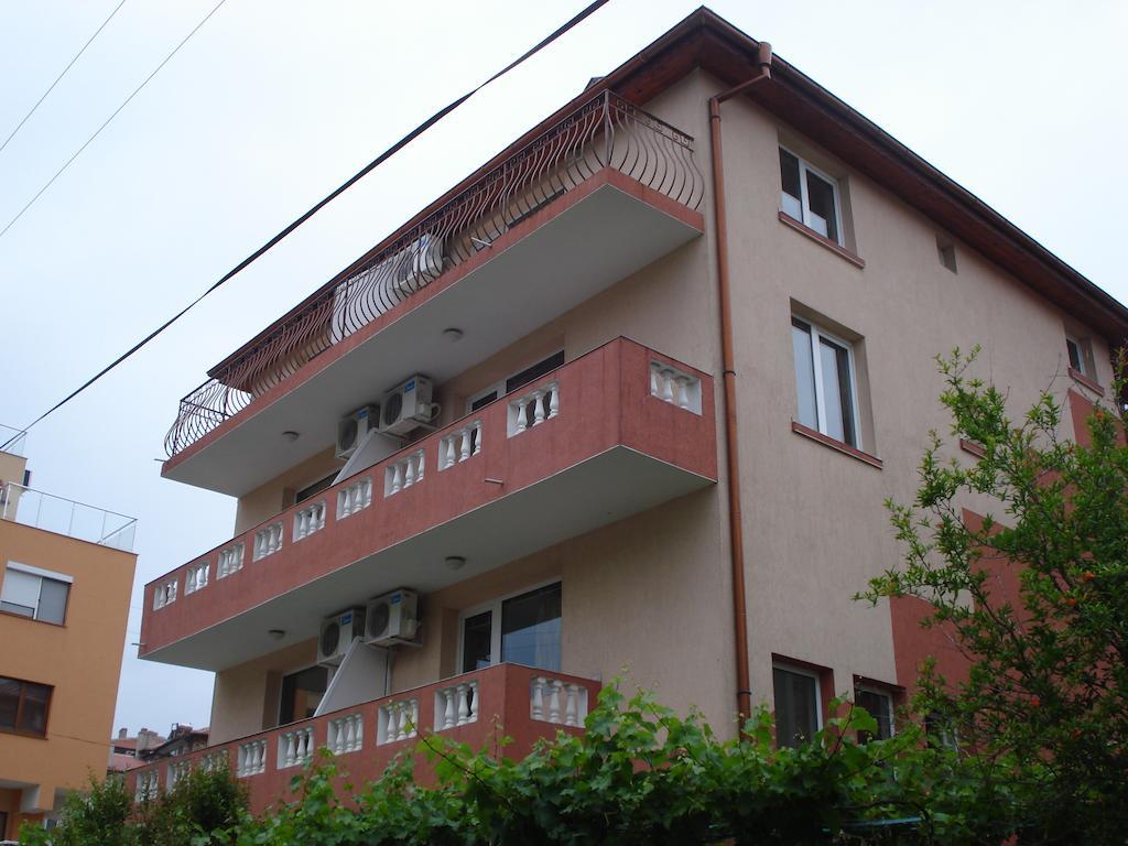 Moni 85 Family House Hotell Sozopol Eksteriør bilde